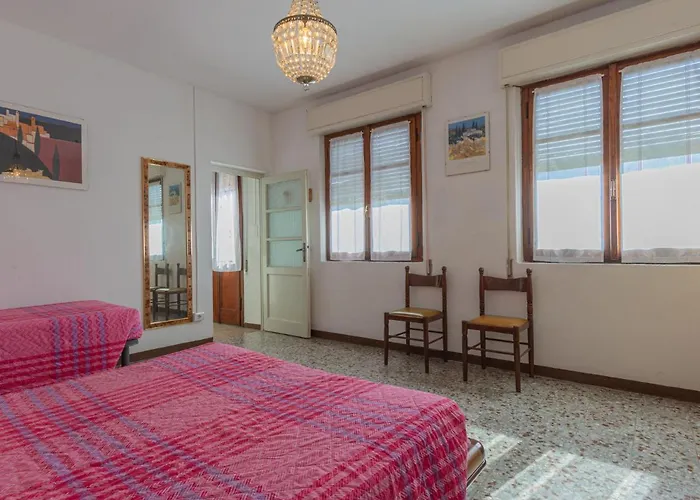 Carolina By Interhome Vakantiehuis Cremia